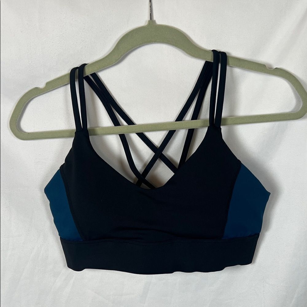 EVREE Barbella Sports Bra Black and Blue size M
